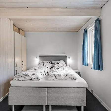 בית נופש Geert - 900m From The Sea By Interhome