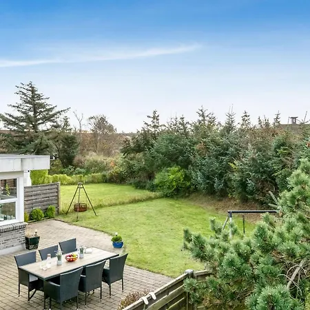 Geert - 900m From The Sea By Interhome בלבאנד