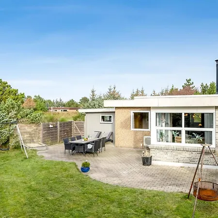 Geert - 900m From The Sea By Interhome Blavand