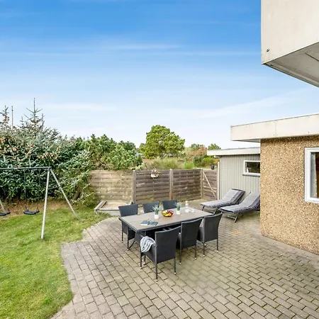 בית נופש Geert - 900m From The Sea By Interhome *